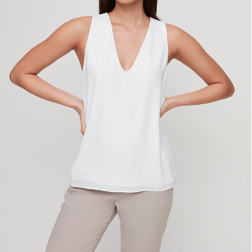 Aritzia Babaton Maddox blouse in pale blue size xs
